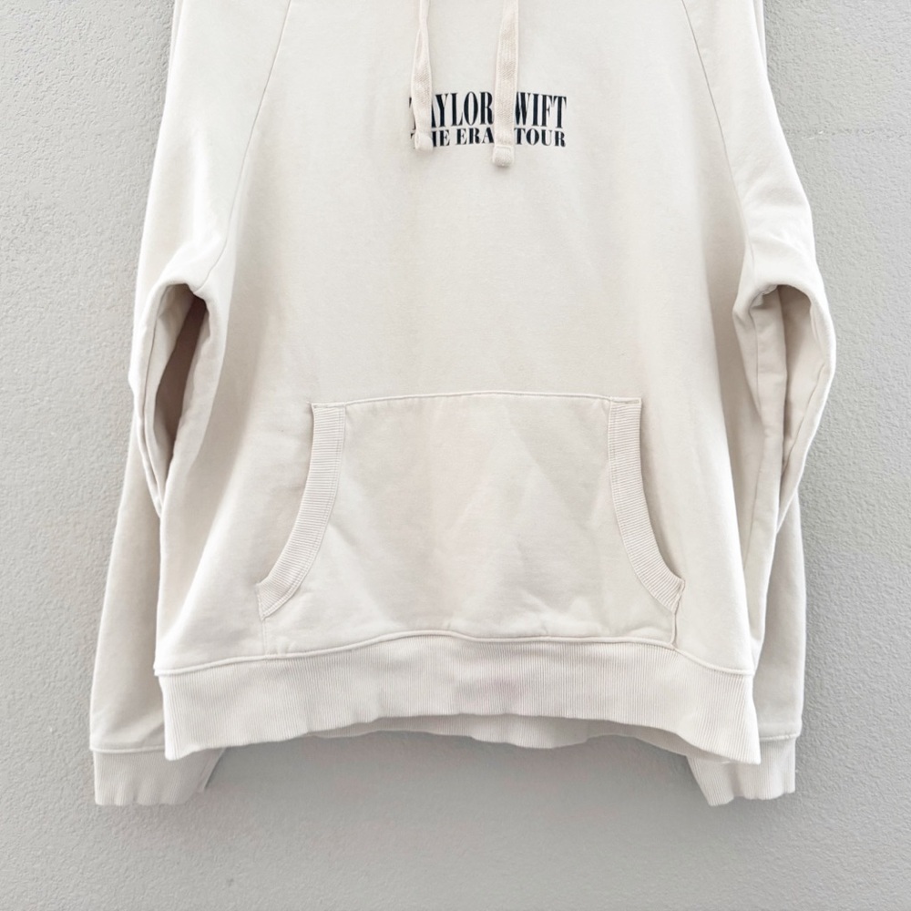 Taylor Swift Eras Tour Hoodie Sweatshirt Graphic Fleece Large Cream Concert - Picture 6 of 10